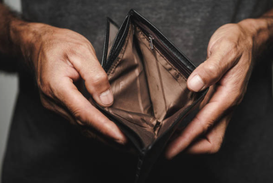 the Correlation Between Poverty and Mental Health